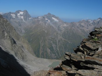 Blick von Weissmaurachjoch zur Watze- und Verpeilspitze