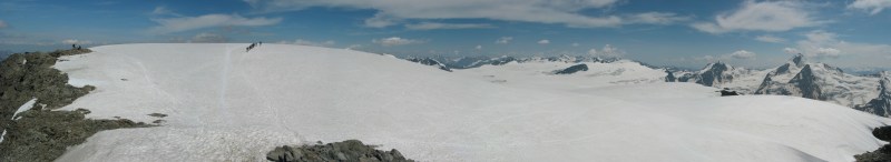 Panorama vom Gipfel der Weißseespitze.