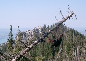 Die Bouldermöglichkeiten am Grat zum Älpeleskopf sind arg begrenzt.